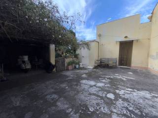 Single-family detached house via Acquedotto Greco 291, Ferrarotto - Acquedotto Greco, Catania