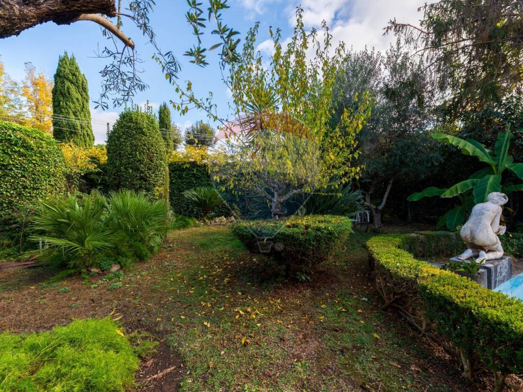 Villa unifamiliare via Ubaldo Comandini, Romanina, Roma