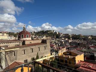 4-room flat via Fonseca 32, Sanità, Naples