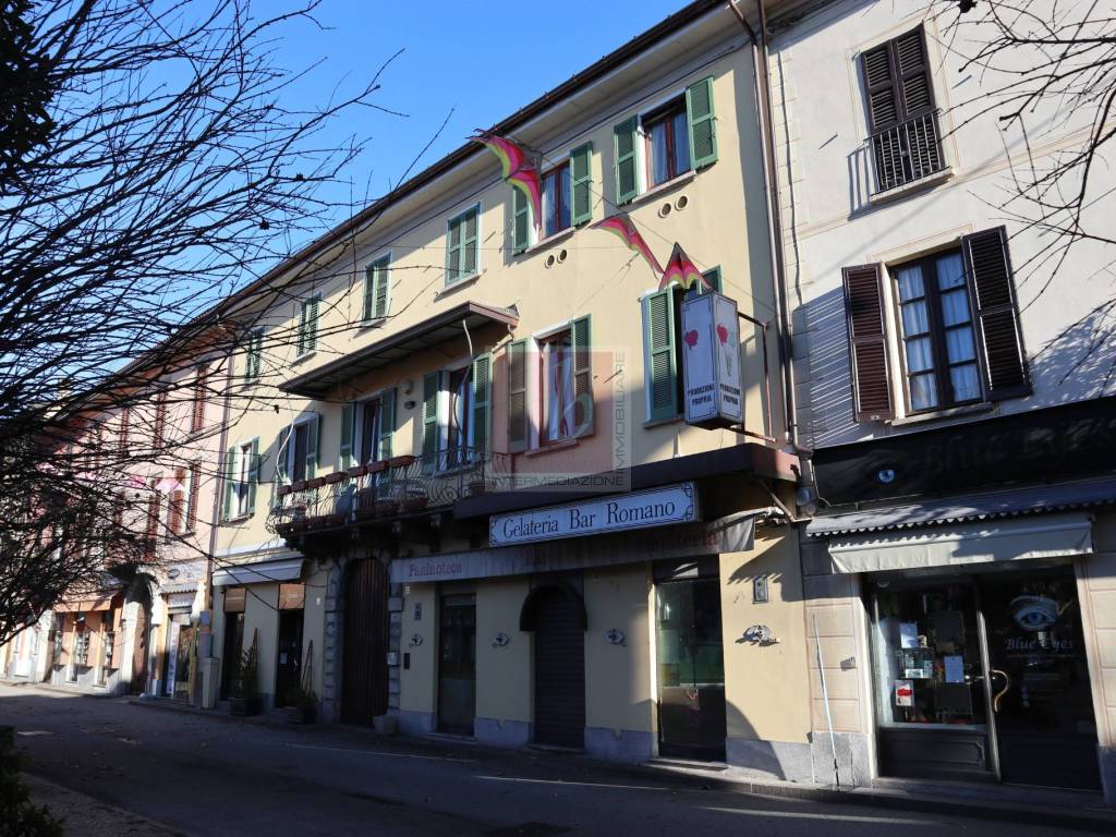 Vendita Appartamento Laveno-Mombello. Bilocale in via Labiena 39 ...