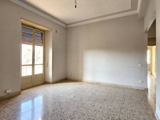 4-room flat corso dei Mille 5, Palestro, Catania