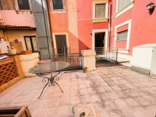4-room flat via Sant'Euplio, Villa Bellini - Santa Maria di Gesù, Catania