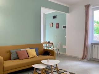4-room flat via Paleocapa, Castelletto, Genoa