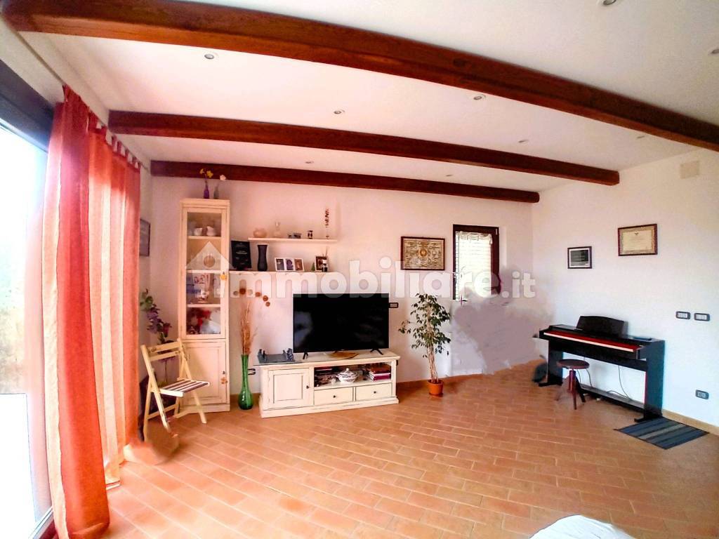 Salone