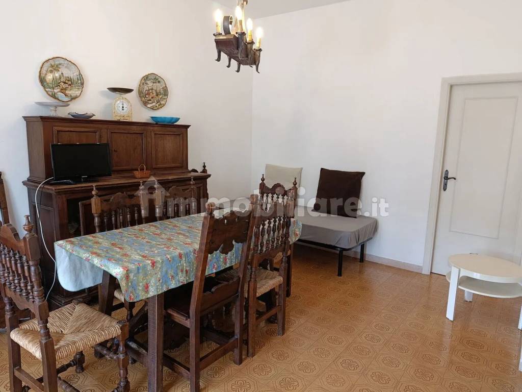 Salone