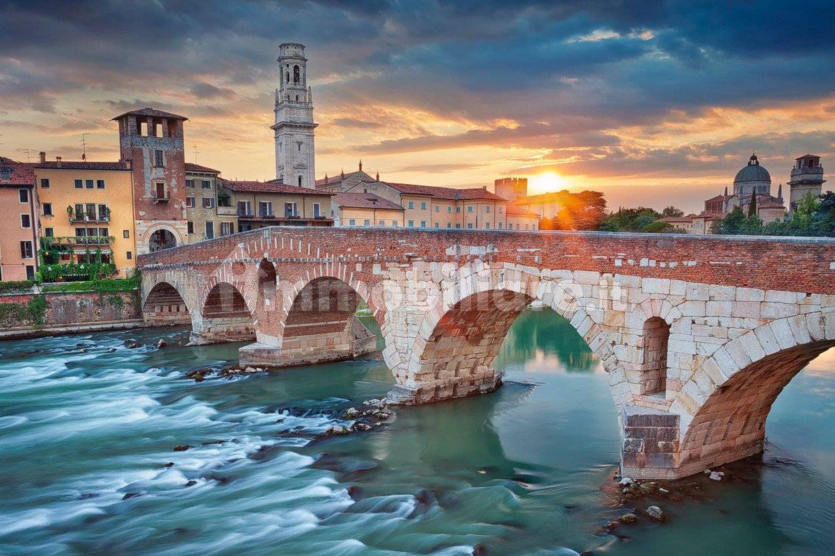 Palazzo - Edificio in vendita a Verona