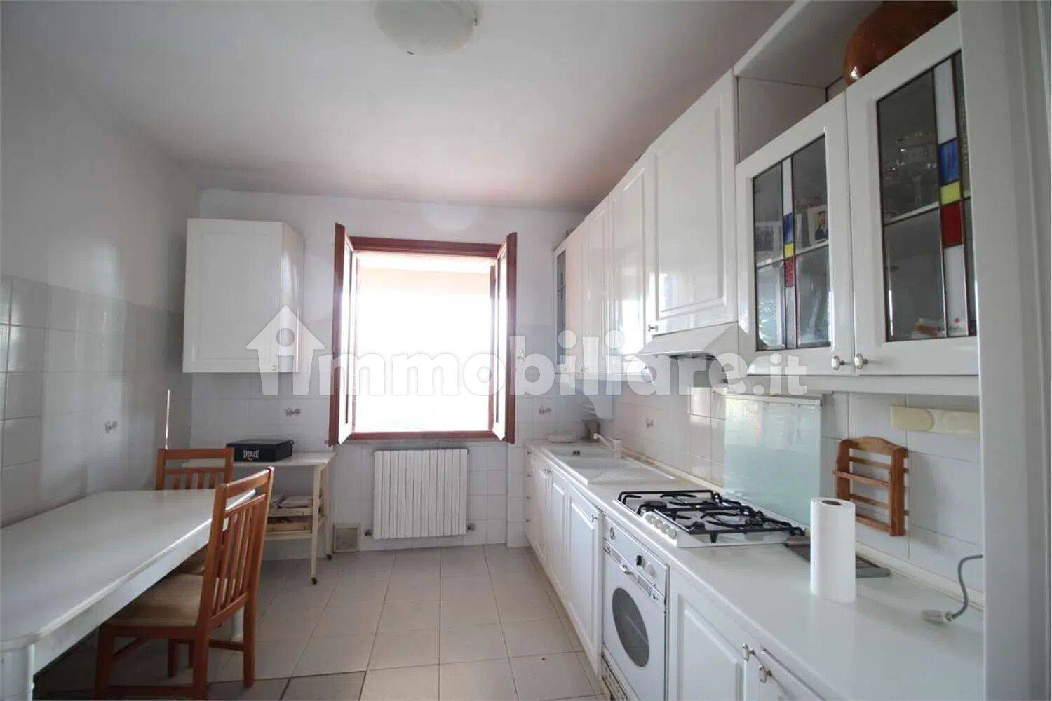 Villa in vendita a Vallefoglia