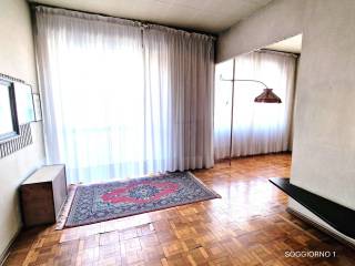 Apartment corso Corsica 2, Lingotto, Turin