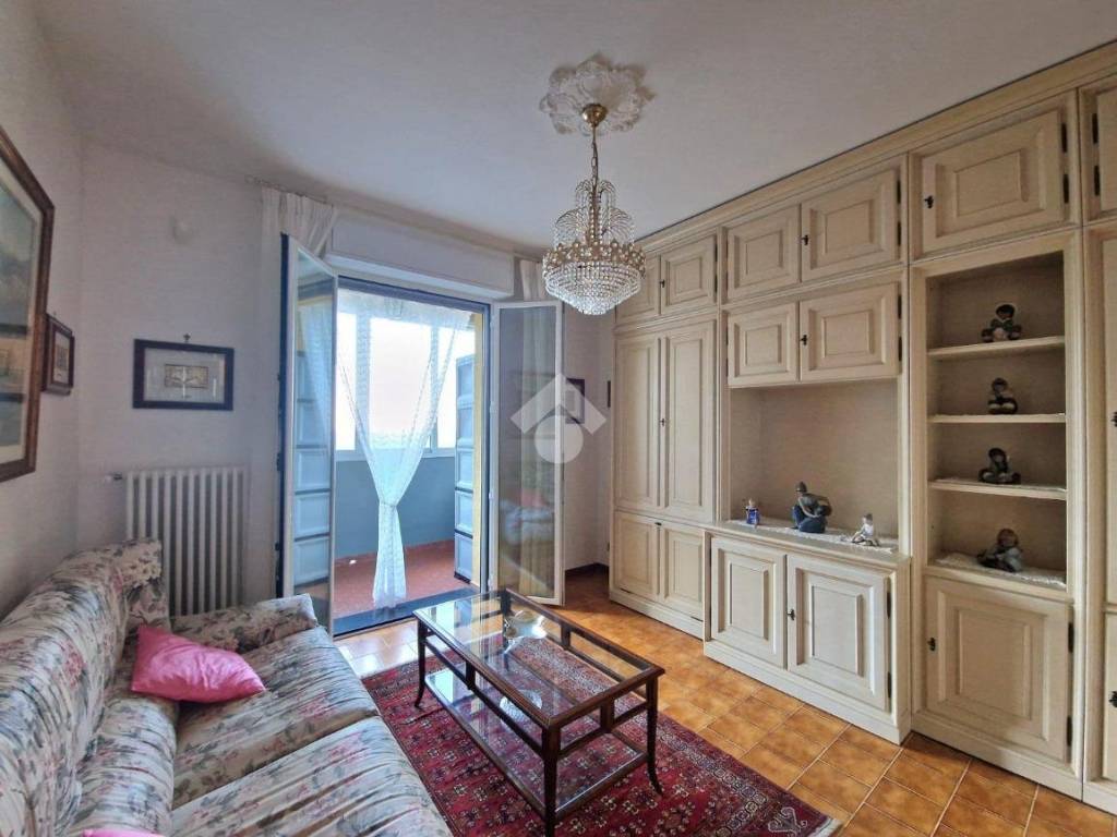Salone
