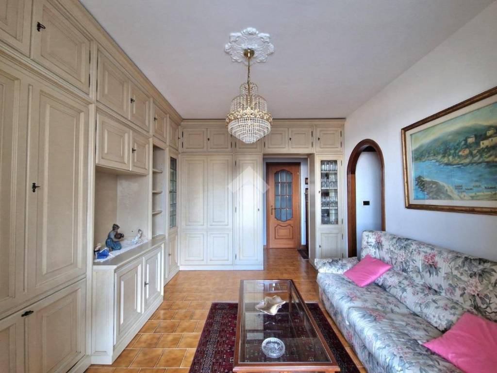 Salone