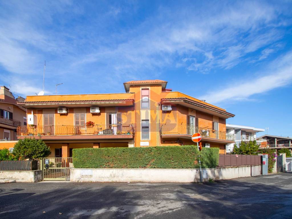 Trilocale via Filiberto Petiti, Tor Sapienza - La Rustica, Roma