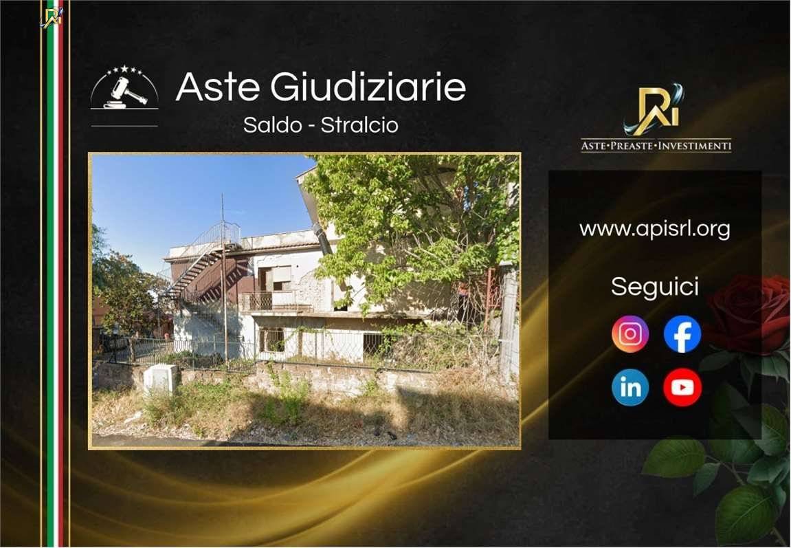 Casa indipendente in vendita a Roma