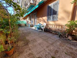 3-room flat via dell'Alloro 146, Sestri Ponente, Genoa