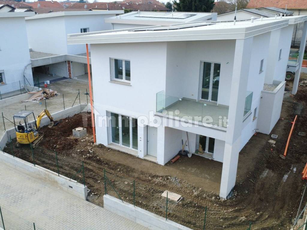 vendita-villa-unifamiliare-in-via-giovanni-pascoli-lazzate-nuova