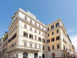 Apartment largo Carlo Goldoni 44, Spagna, Rome