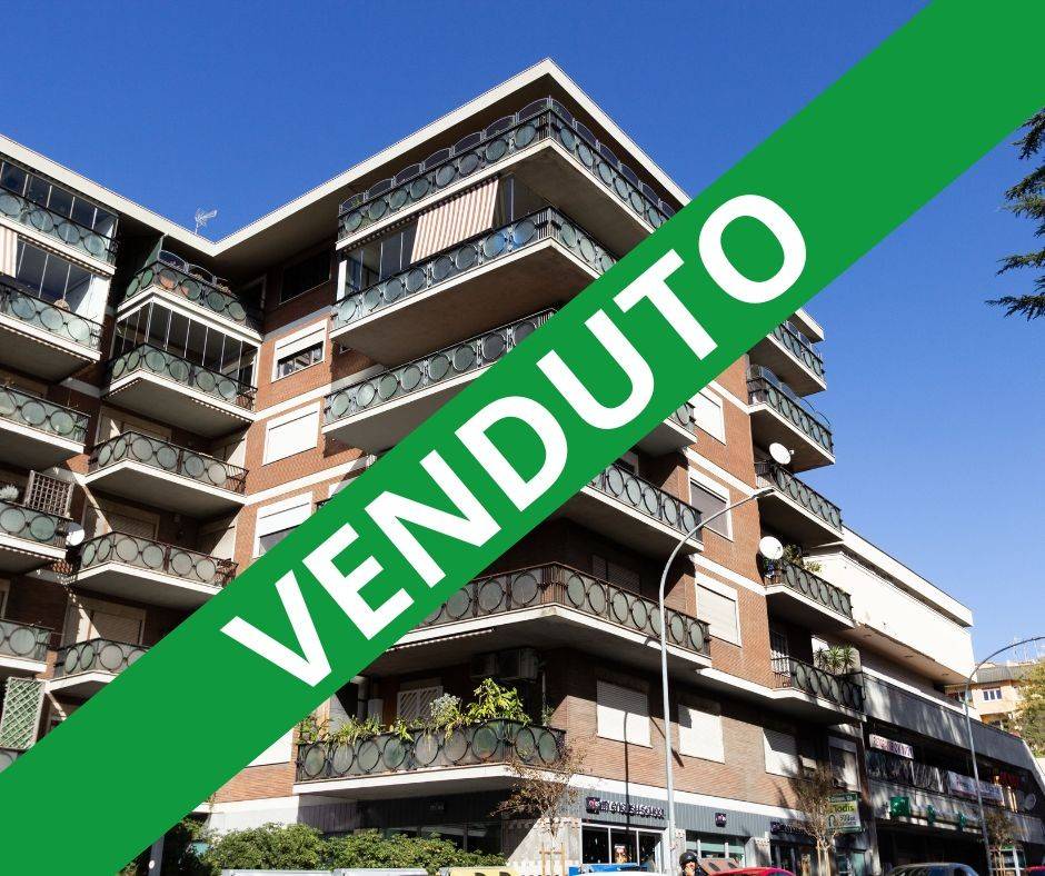 Appartamento in vendita a Roma
