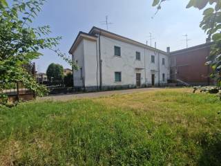 Multi-family detached house via Fenilon 8, Santa Lucia - Golosine, Verona