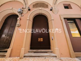 1-bedroom flat via Altabella 1, Centro Storico, Bologna