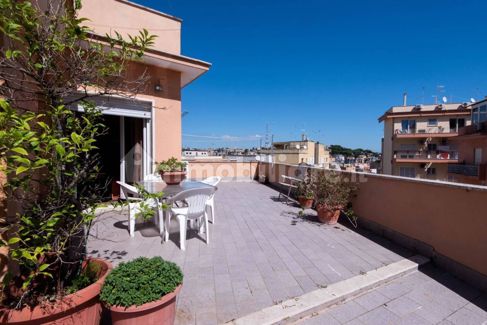 Appartamento in vendita a Roma