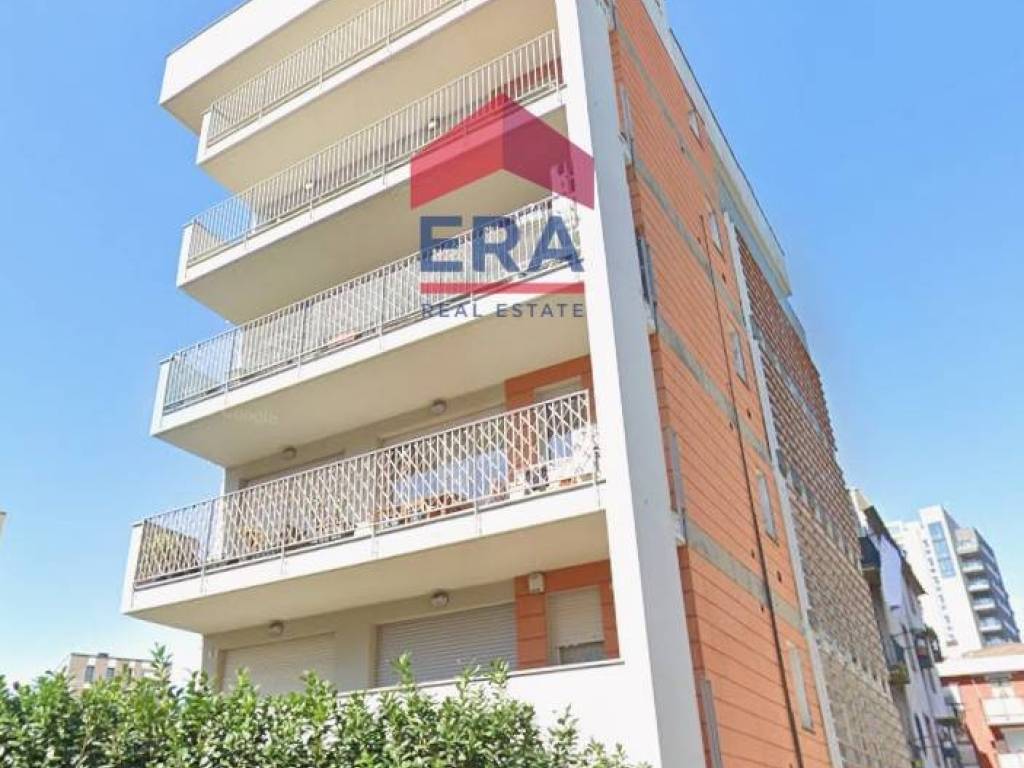 Attico via Terracina 1, Affori, Milano