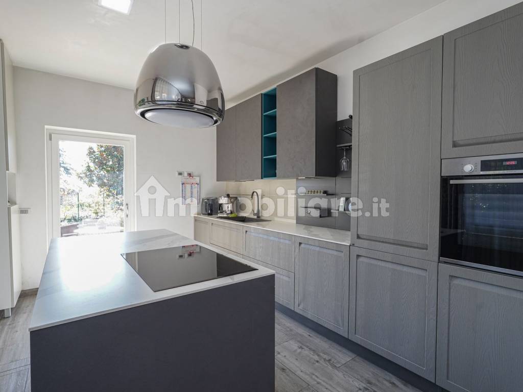 Vendita Appartamento Mozzo. Quadrilocale in via Borghetto. Ottimo stato ...