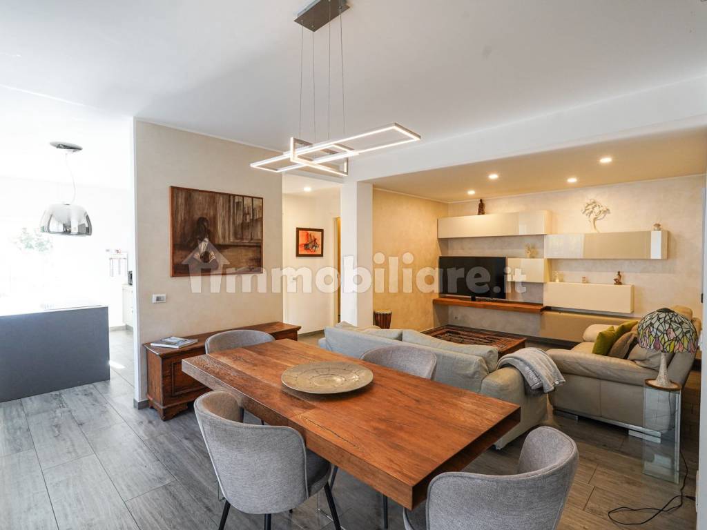 Vendita Appartamento Mozzo. Quadrilocale in via Borghetto. Ottimo stato ...