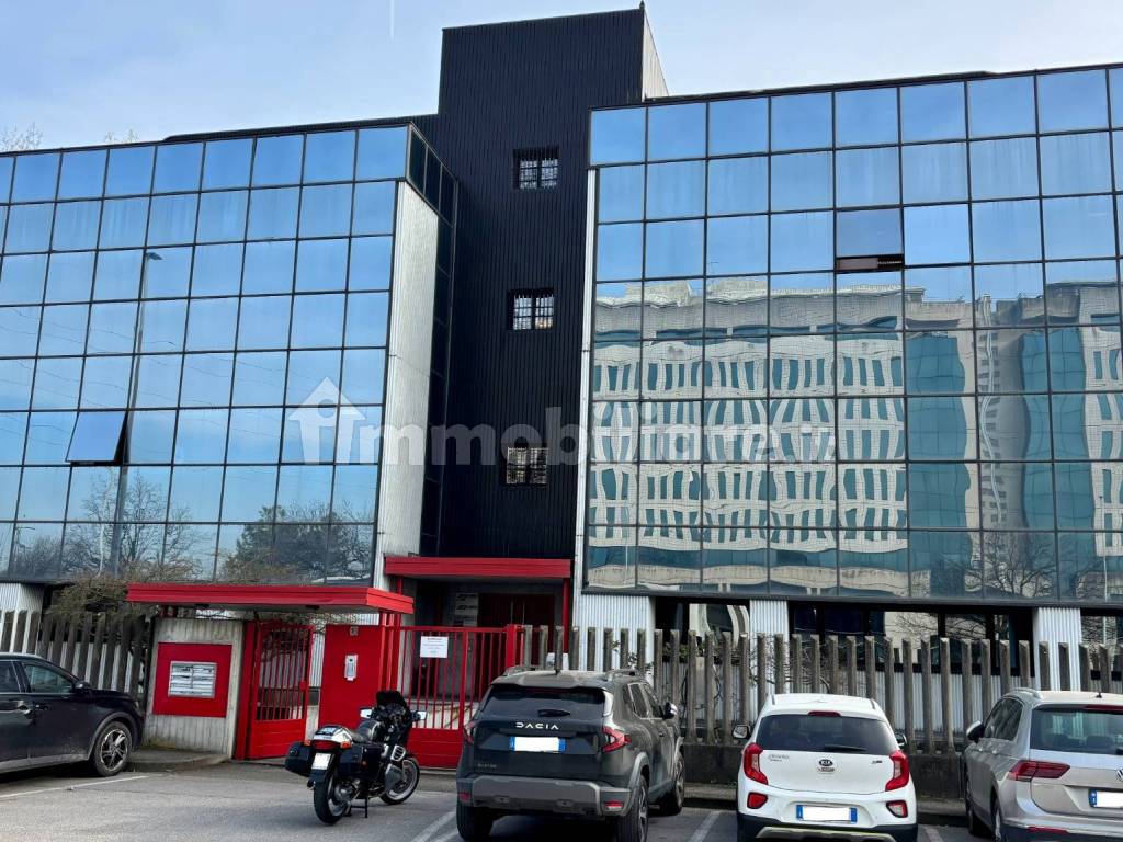 Ufficio - Studio via Madrid 16, Segrate, Rif. 125131045 - Immobiliare.it