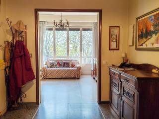 4-room flat viale Manfredo Fanti 13, Campo di Marte, Florence