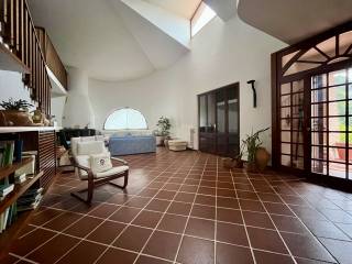 Salone