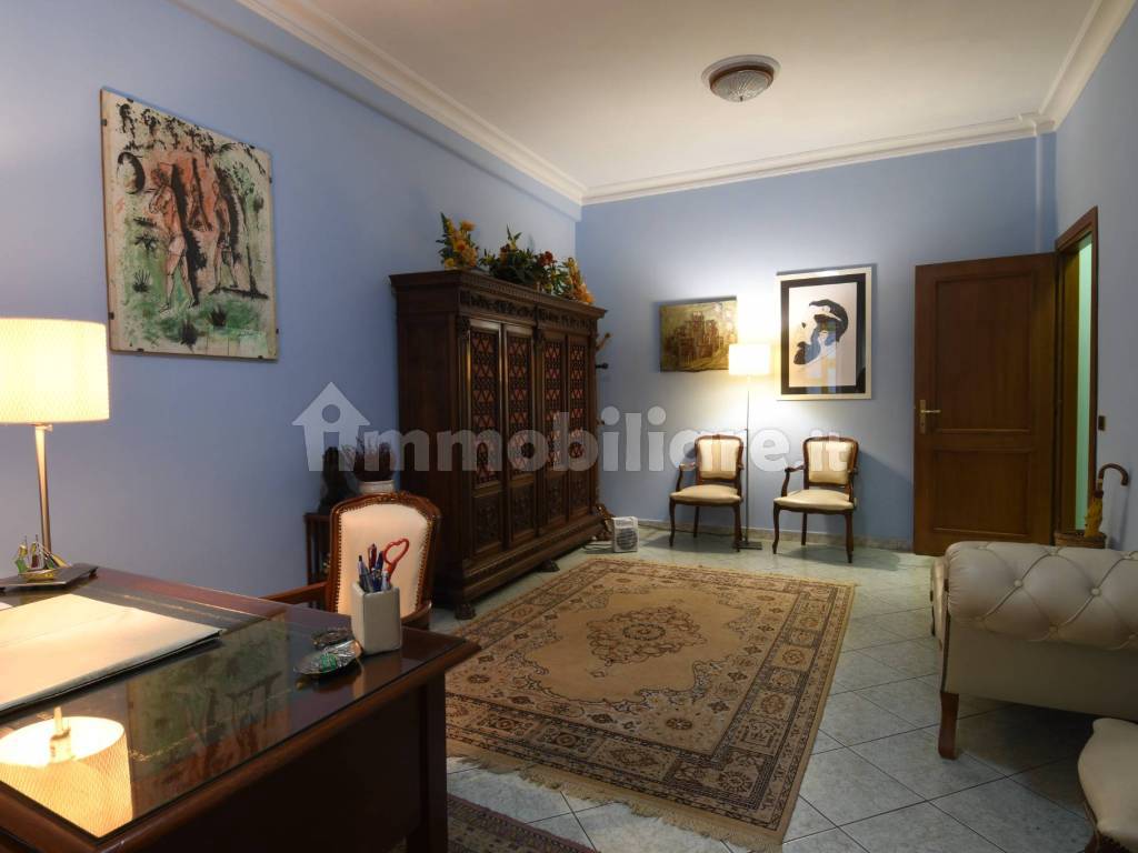Ufficio - Studio in vendita, Roma, Rif. 125183125 - Immobiliare.it
