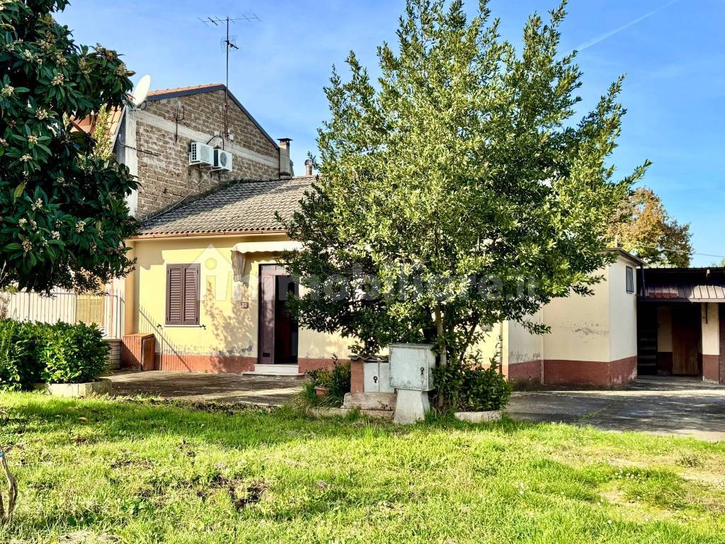 Villa unifamiliare via Gaeta, Centro, Ceccano — foto 2