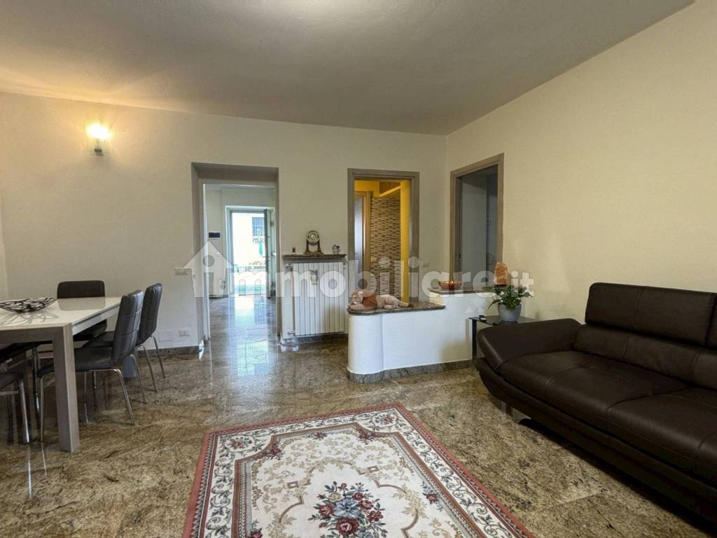 Salone