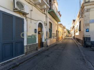 Terraced house via Stagno 67, Cibali, Catania