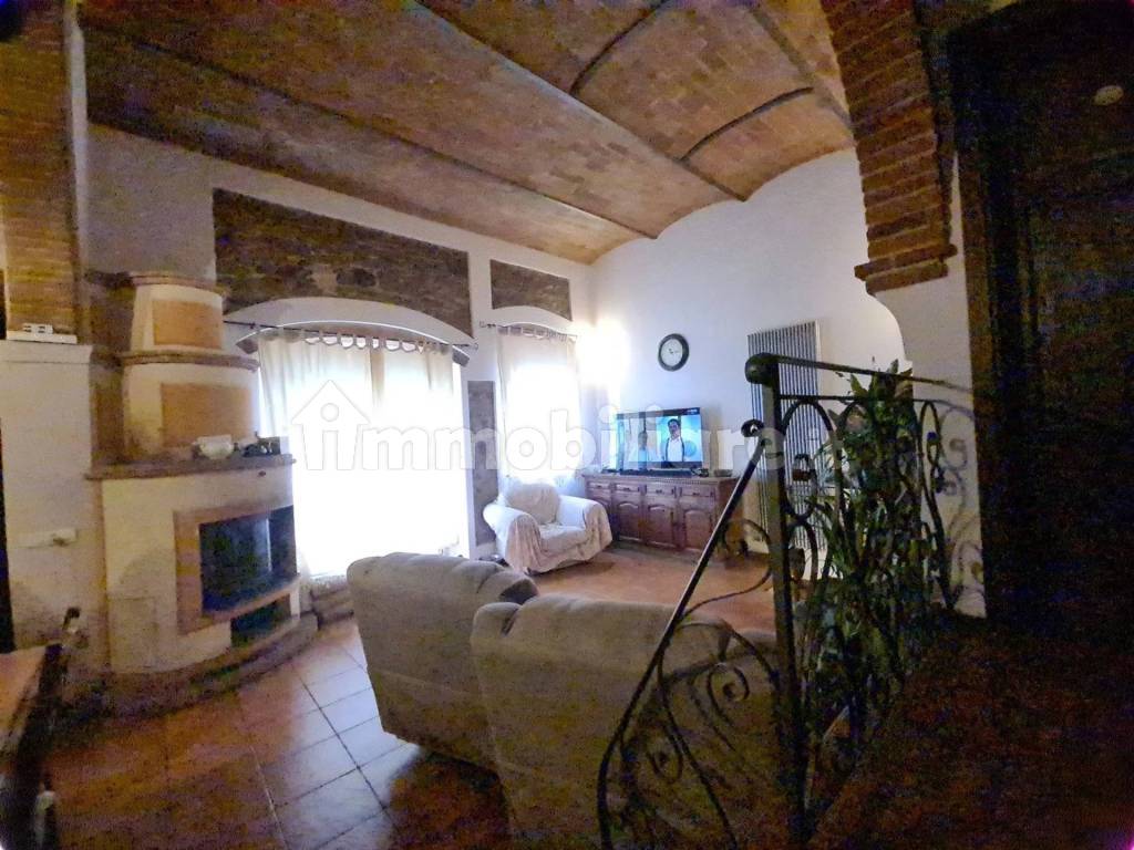 Salone