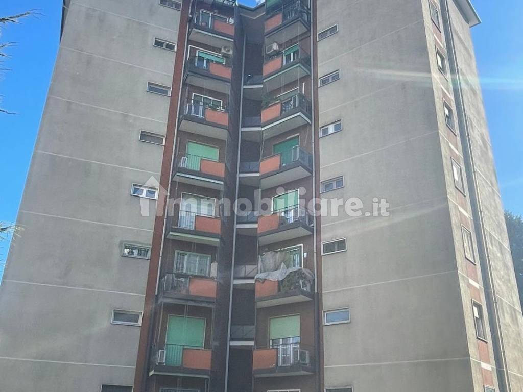 Trilocale via Medeghino 31, Chiesa Rossa, Milano