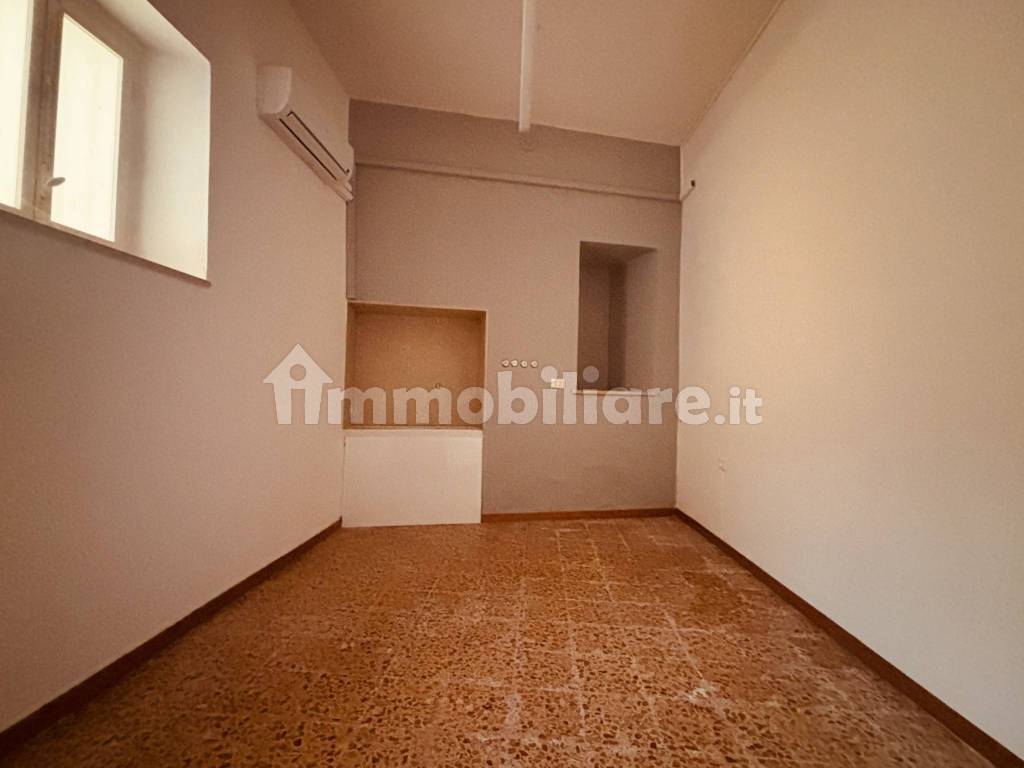 Stanza non arredata
