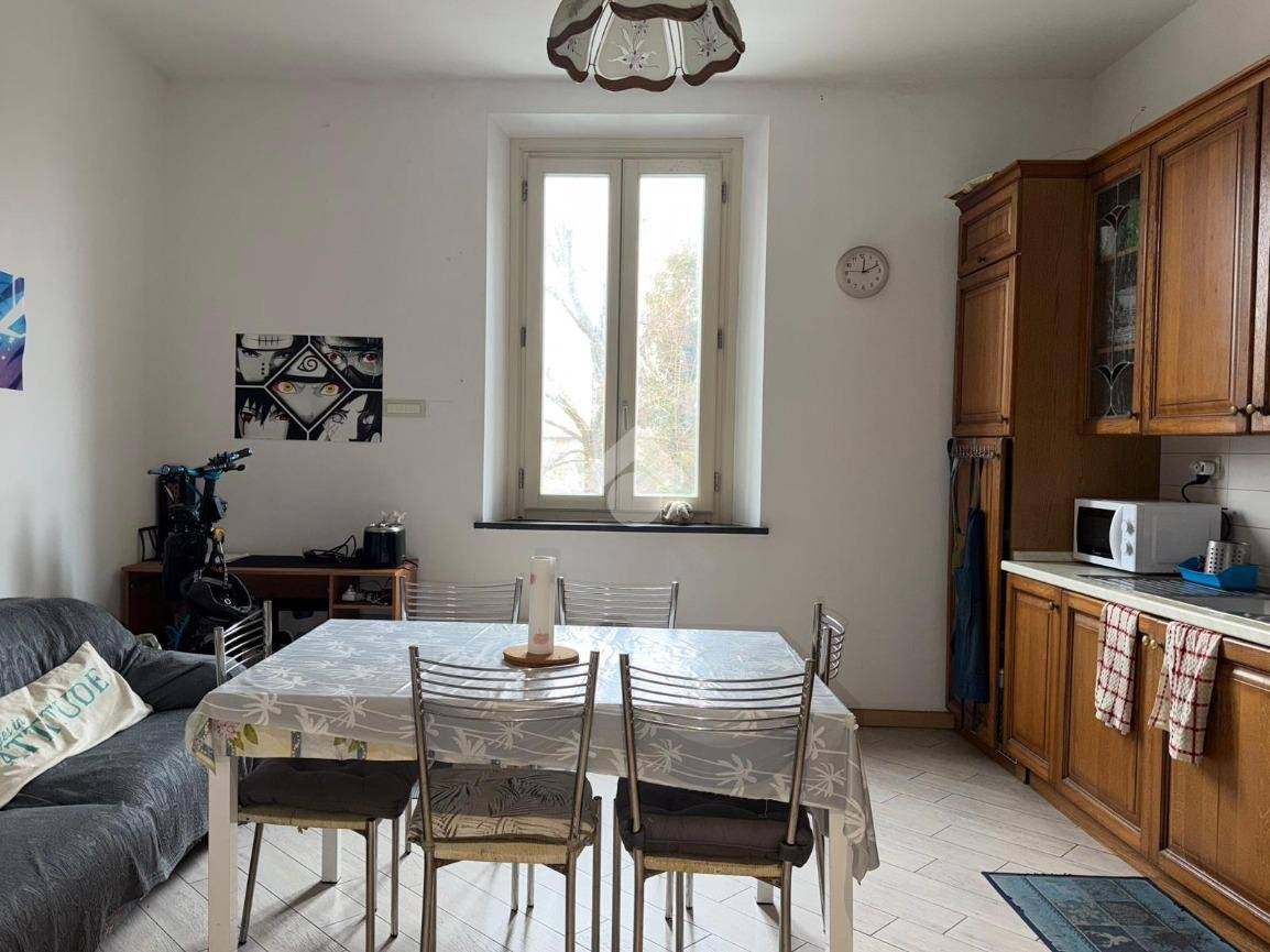 Zrekonstruovaný mezonetový byt 4+kk ve Via Cavour 27, Altopascio (LU) - 2