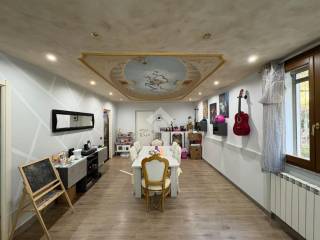 Salone