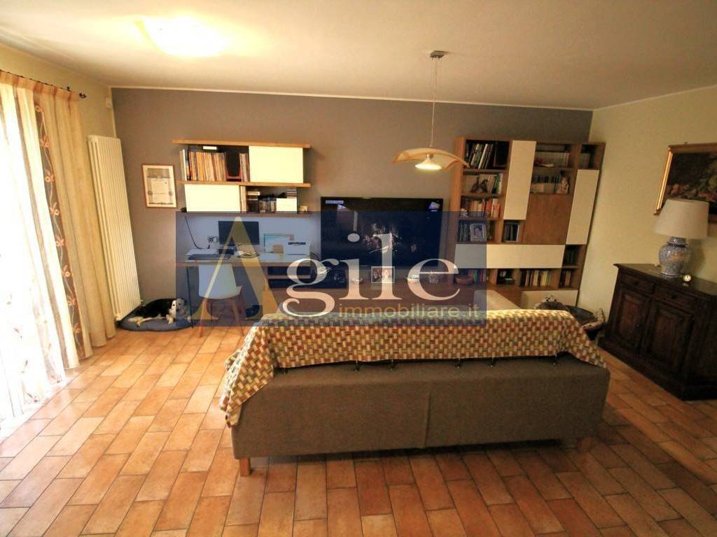 Salone