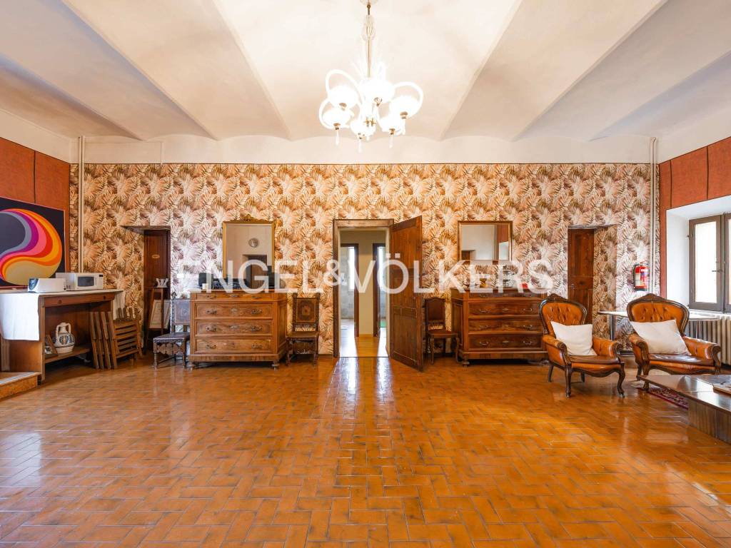 Salone