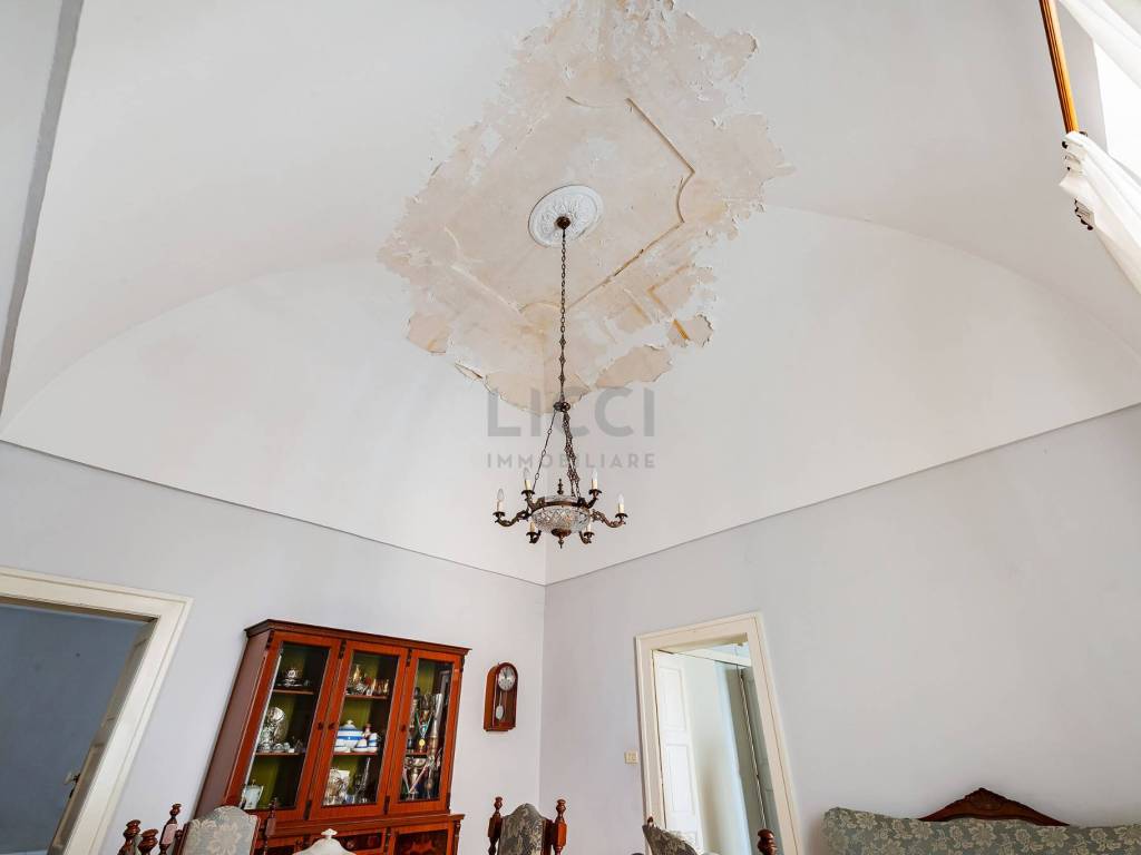 Salone