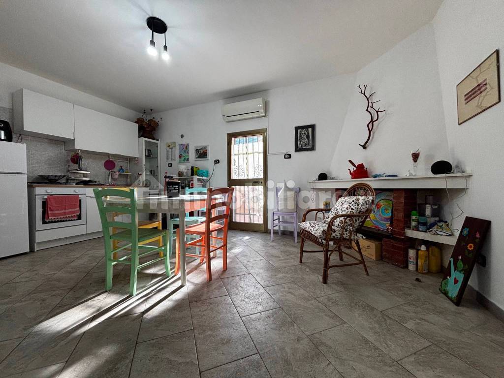 Vendita Appartamento Roma. Monolocale in via Godrano 16. Ottimo stato ...