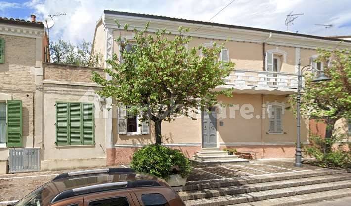 Appartamento in vendita a Terre Roveresche