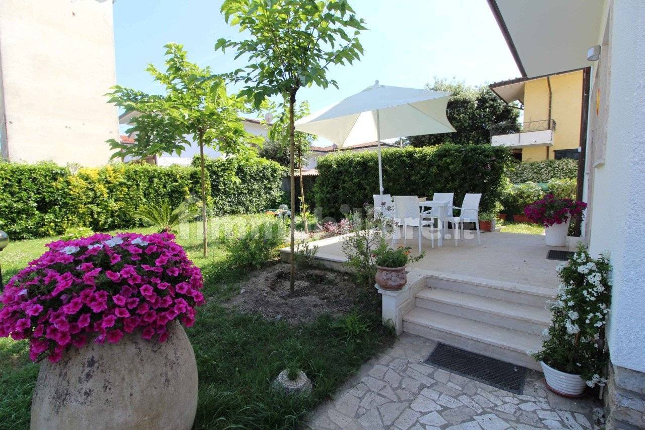 Appartamento in affitto a Pietrasanta