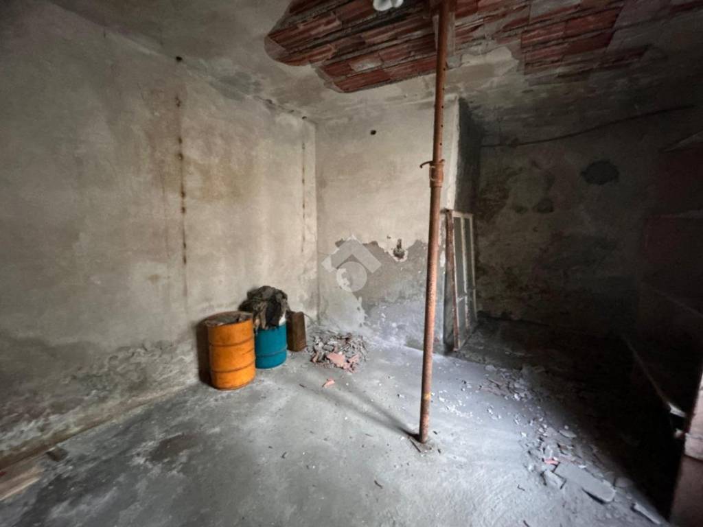 Stanza non arredata