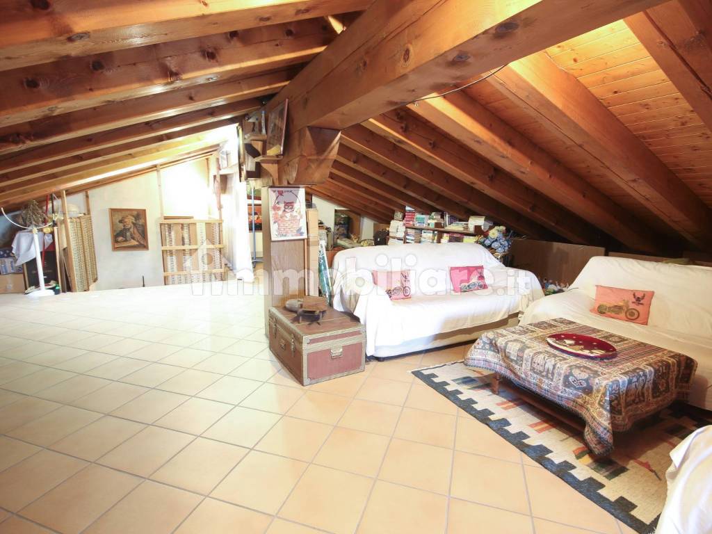 Salone