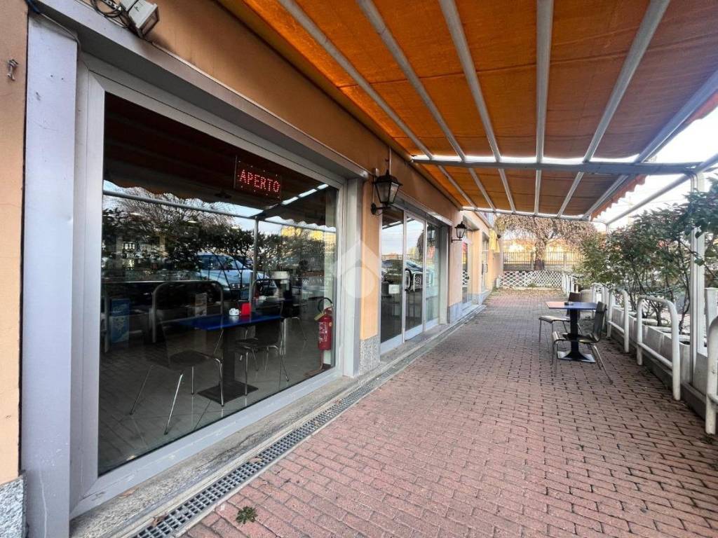 Edilio Raggio Locale commerciale via Edilio Raggio 81, Novi Ligure, Rif. 125412867 ...