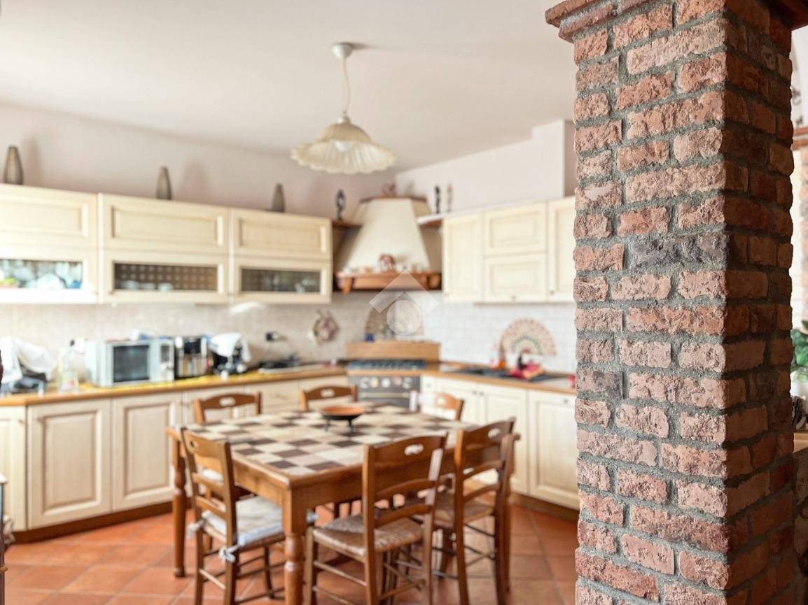 Appartamento in vendita a Ronco all'Adige