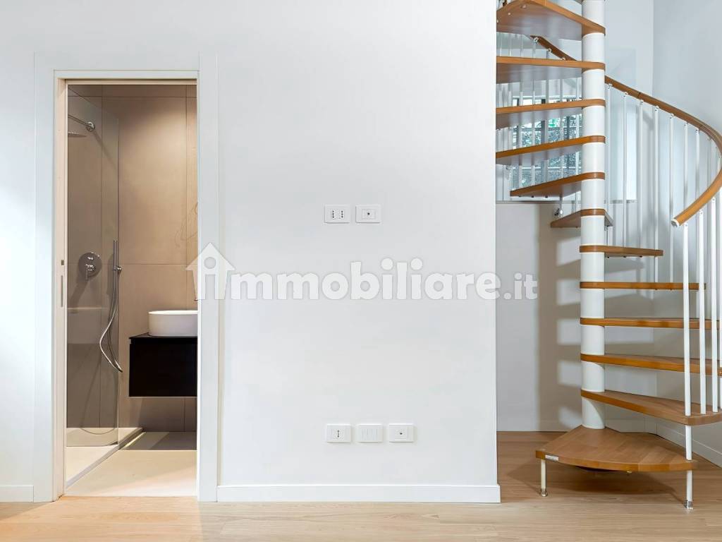 Bilocale viale Aventino 80, Aventino, Roma