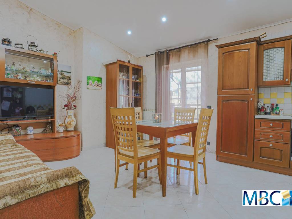 Trilocale via Verzino, Centro Giano, Roma